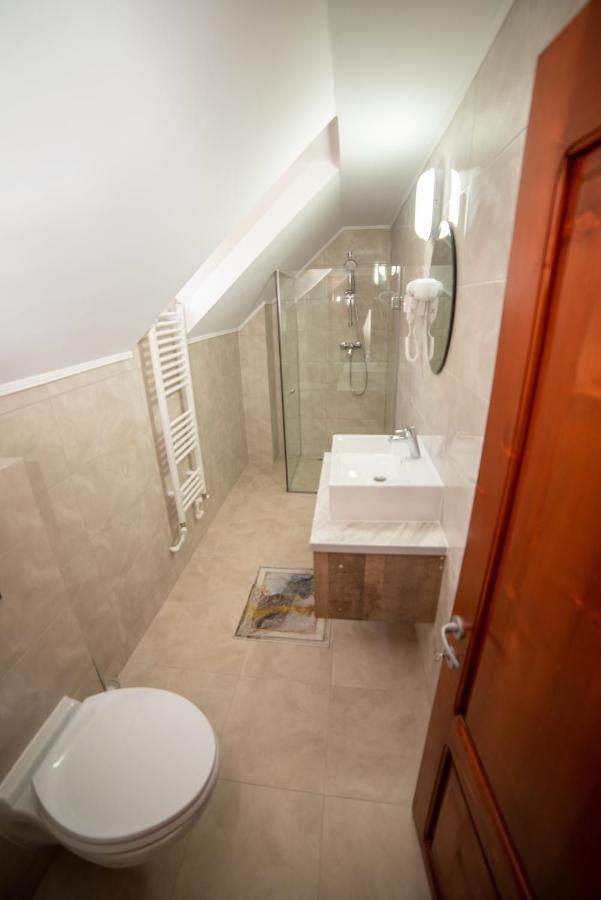 Casa Binu Hotel Arieşeni Екстериор снимка