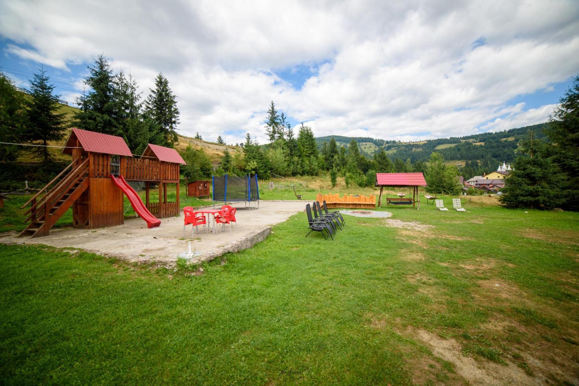 Casa Binu Hotel Arieşeni Екстериор снимка