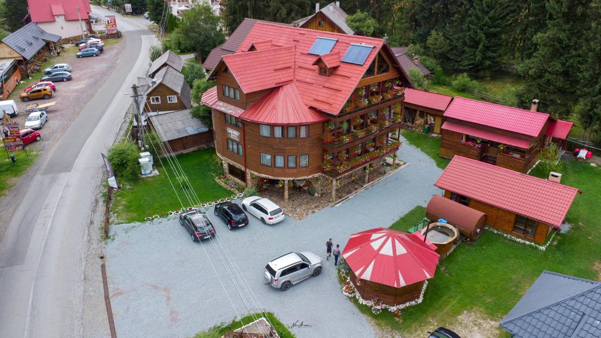 Casa Binu Hotel Arieşeni Екстериор снимка